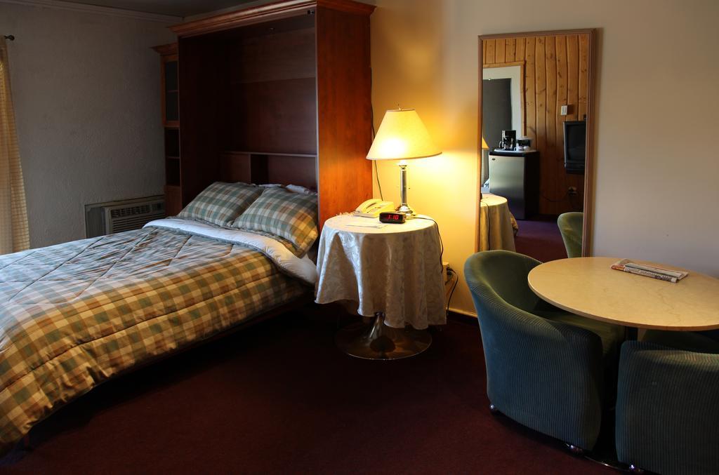 Nominingue Auberge Godard الغرفة الصورة